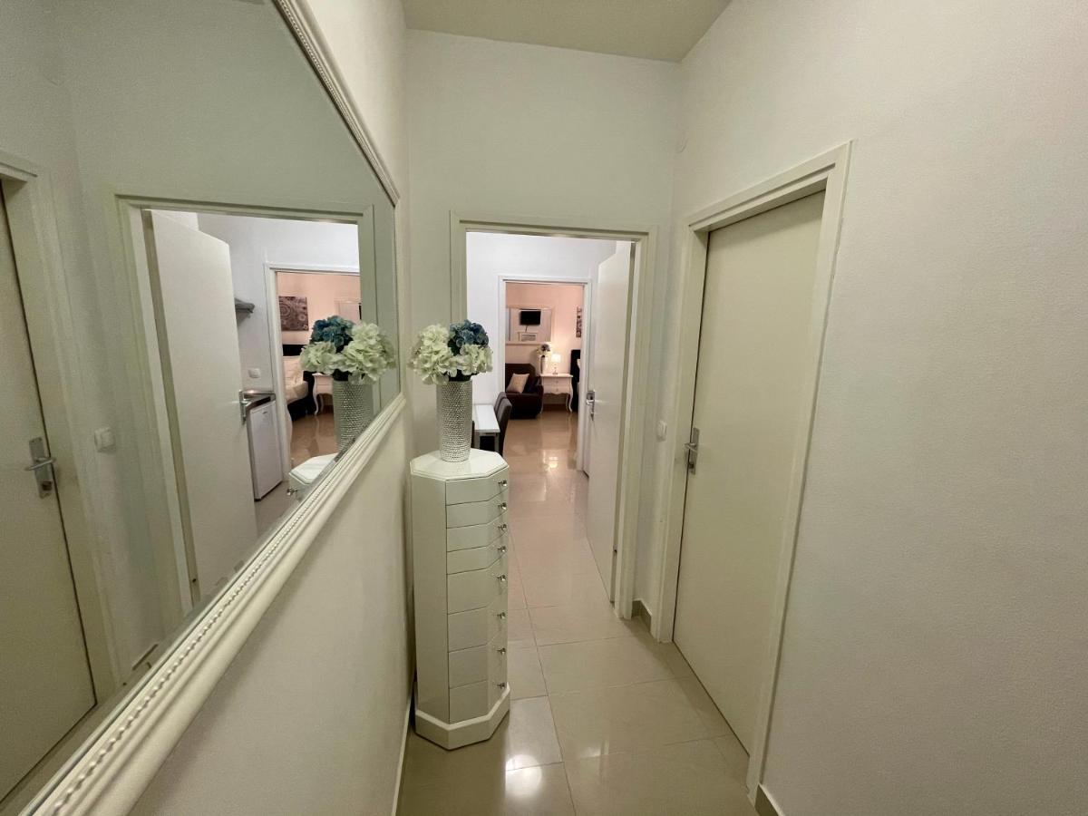 Guest house Square Zadar